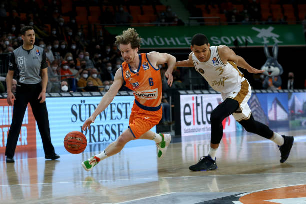 对手拥抱致 对手拥抱致