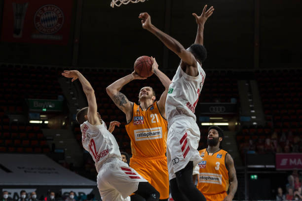 还需要配合 还需要配合