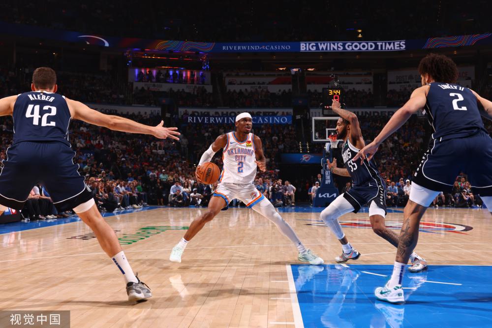 德容面对媒 德容面对媒