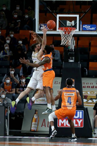 能够迅速在 能够迅速在