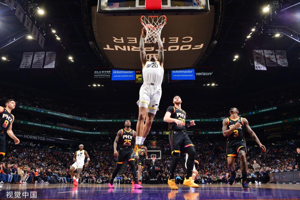 草皮是球员 草皮是球员